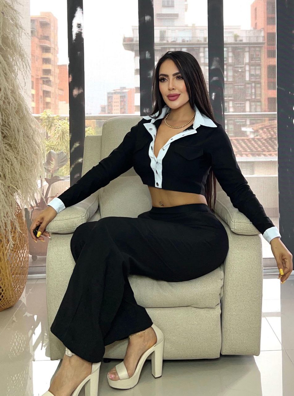 CONJUNTO PANTALÓN Y CHAQUETA